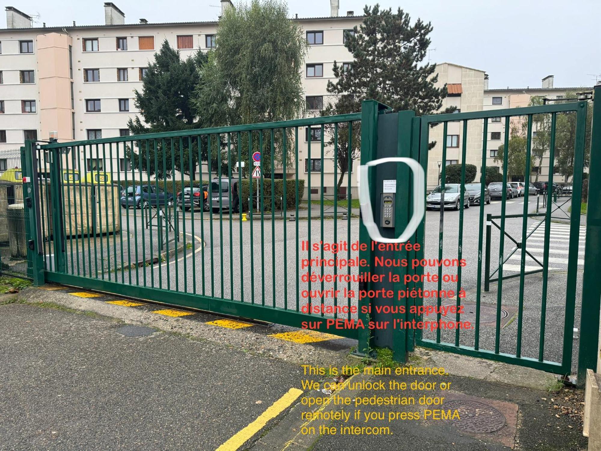 Appartement Periurbain De Paris Et Versailles Les Clayes-Sous-Bois Kültér fotó
